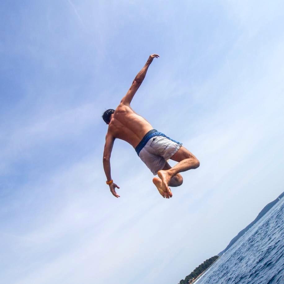 40820610_1925986114157665_5943996680511684608_n